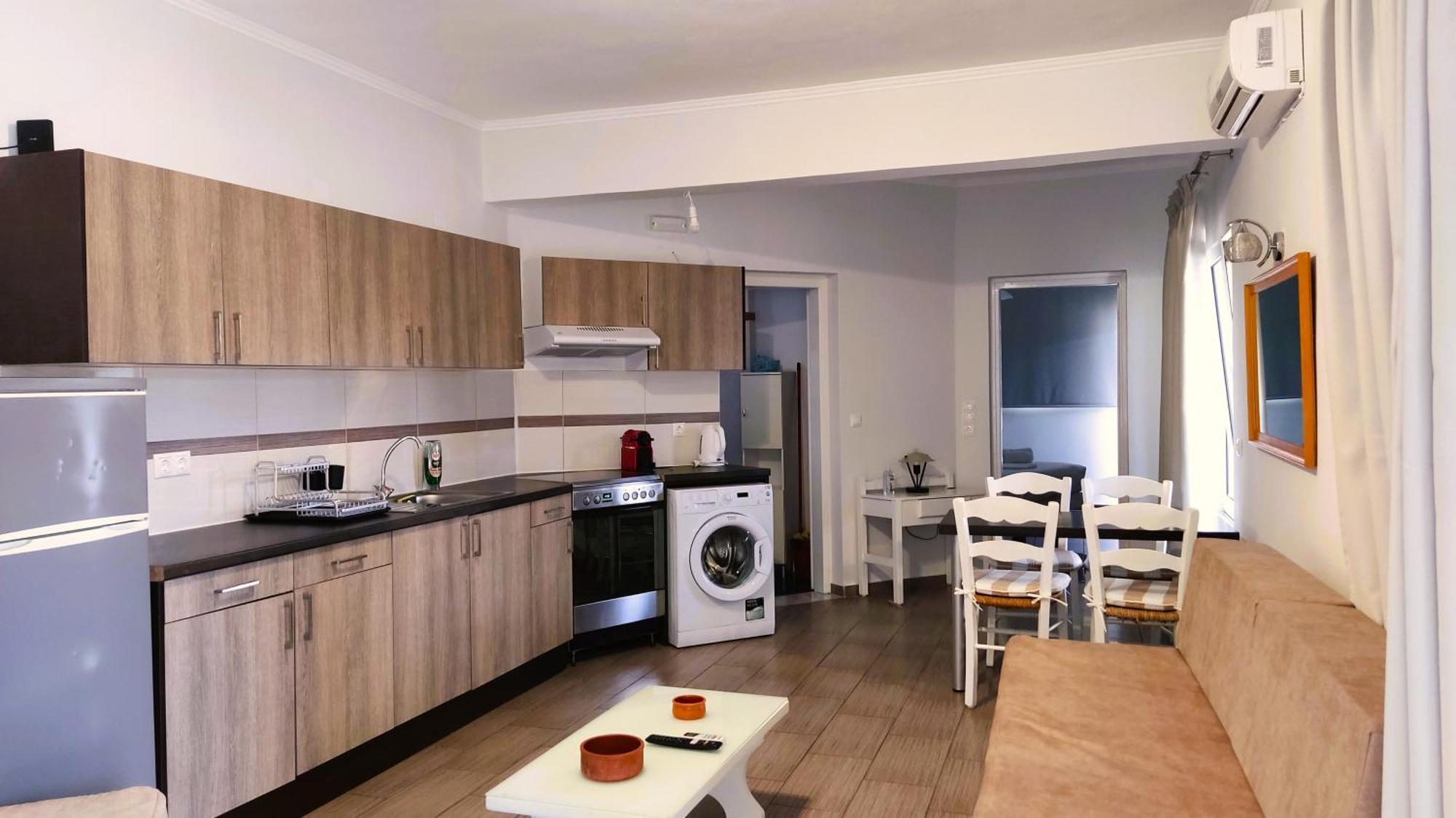 Tarmaros Apartments Sissi Eksteriør bilde
